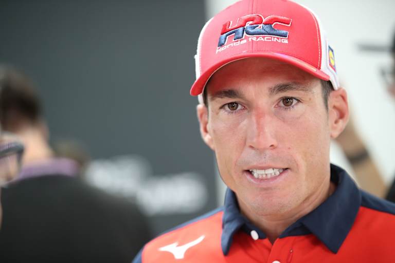 Aleix Espargaro ist zurück im MotoGP-Fahrerlager