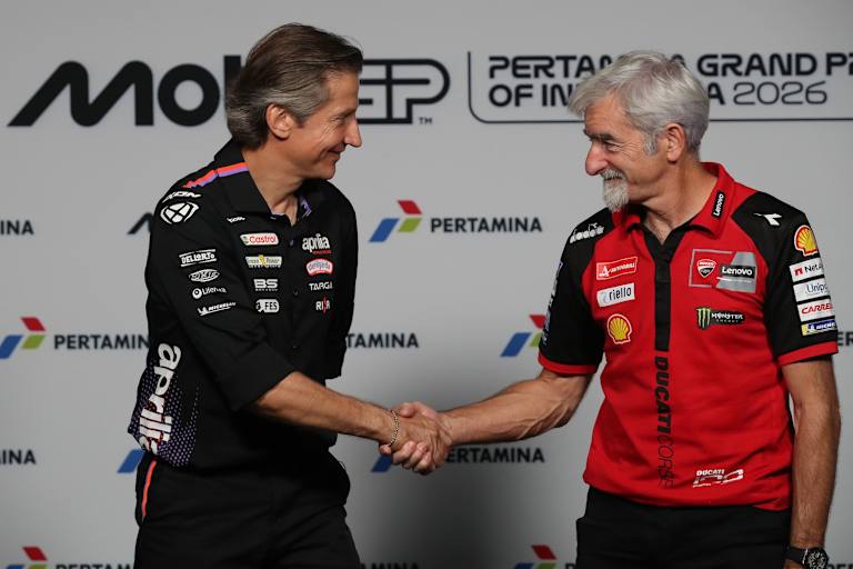 Aprilia vs. Ducati: Massimo Rivola mit Konkurrent Gigi Dall'Igna