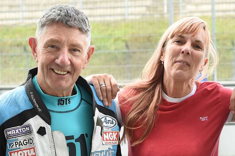 John Holden mit Ehefrau Fiona