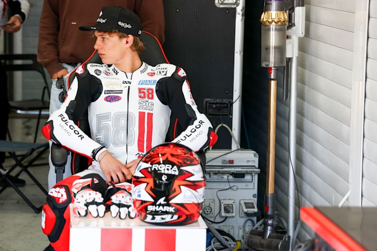 Angekommen in der Moto3: SIC58-Neuzugang Leo Rammerstorfer