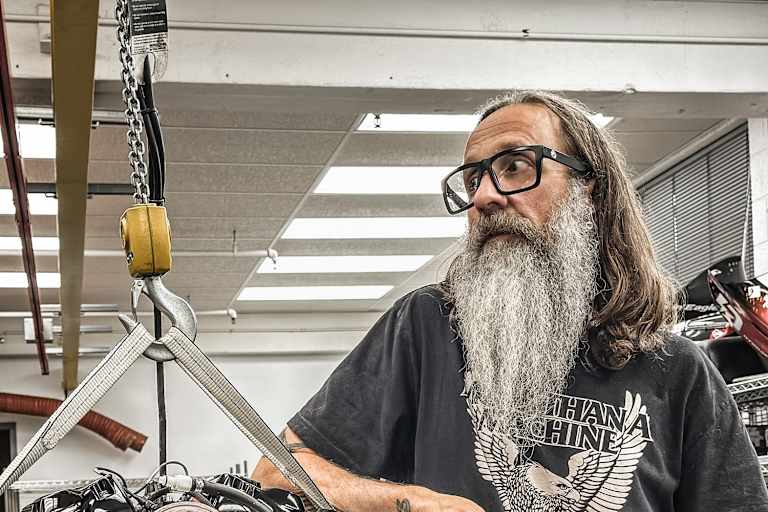 Chefmechaniker Jason Motol