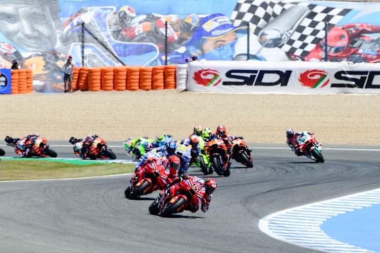 Jerez 2025: Bagnaia an der Spitze der MotoGP