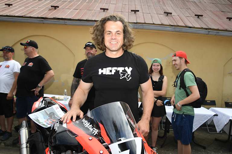 Kamil Holan