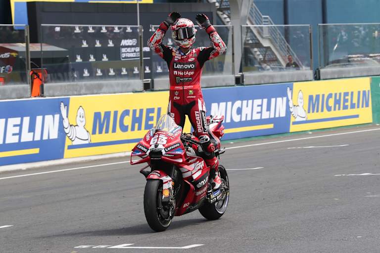 Im Sprint von Le Mans fuhr Bagnaia aufs Podest, im GP stürzte er