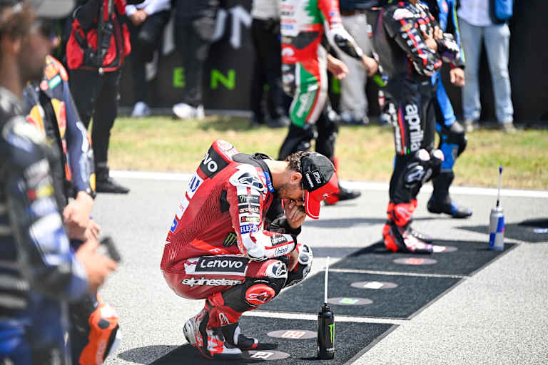 Mitten drin im Drama-GP von Catalunya: Ducati-Pilot Pecco Bagnaia