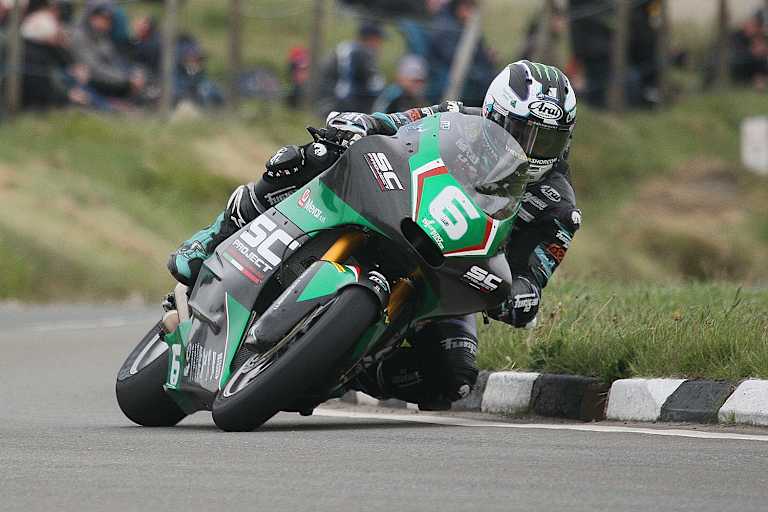 Mit der Sportbike-Paton unterbot Michael Dunlop seinen eigenen Rundenrekord