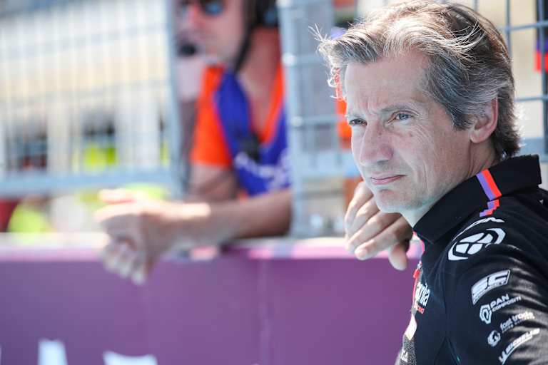 Aprilia-Racing-CEO Massimo Rivola entschuldigte sich bei der Komkurrenz