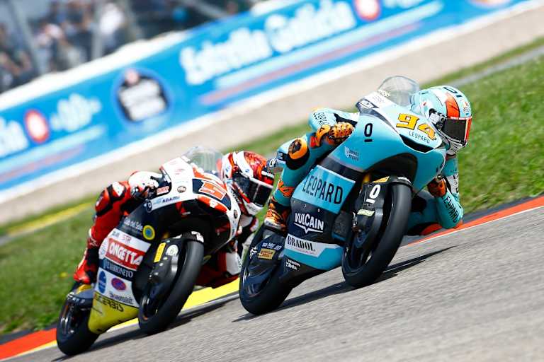 Leo Rammerstorfer (Nummer 5) stritt in Sachsen mit Guido Pini um Platz 15