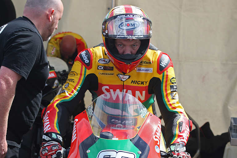 Peter Hickman fährt dieses Jahr die Norton Rotary bei der Classic TT