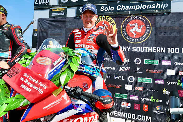 Dean Harrison zeigt es: Vier Siege beim Southern 100