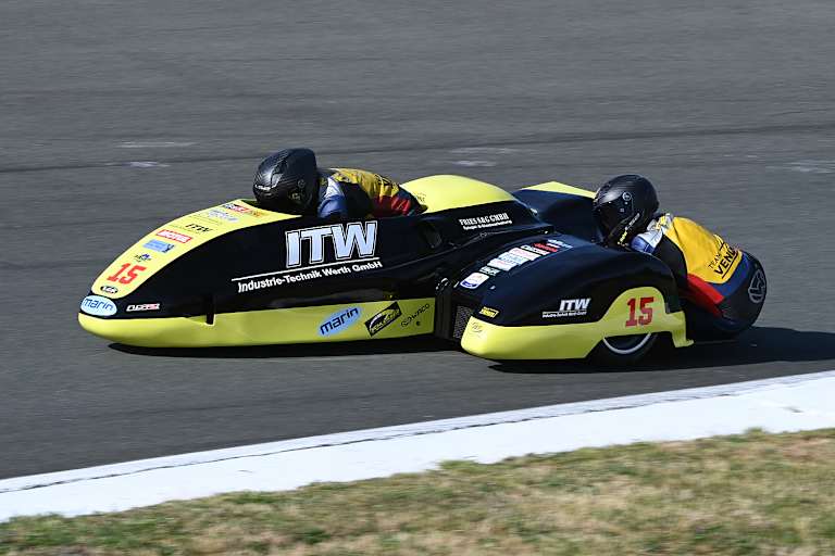Markus Venus und Thomas Hofer (LCR Yamaha) rangieren auf WM-Platz 8