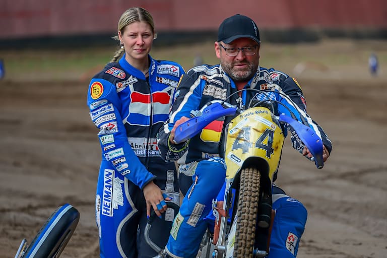 Markus Brandhofer und Beifahrerin Bridget Meijerink