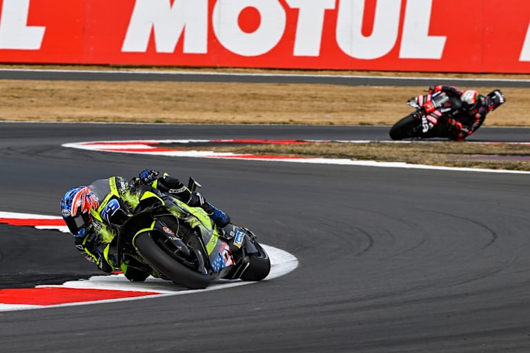 Ai Ogura stand als Zweiter erneut auf dem MotoGP-Sprint-Podium