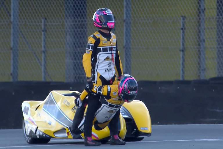 Payne/Rousseau feiern Sieg in Assen mit spezieller Choreografie