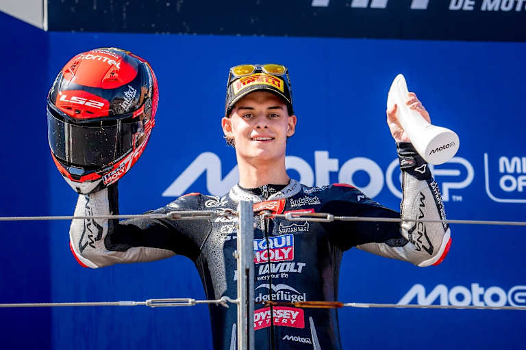 Aufsteiger: David Almansa fährt 2027 bei Intact GP die Moto2-WM