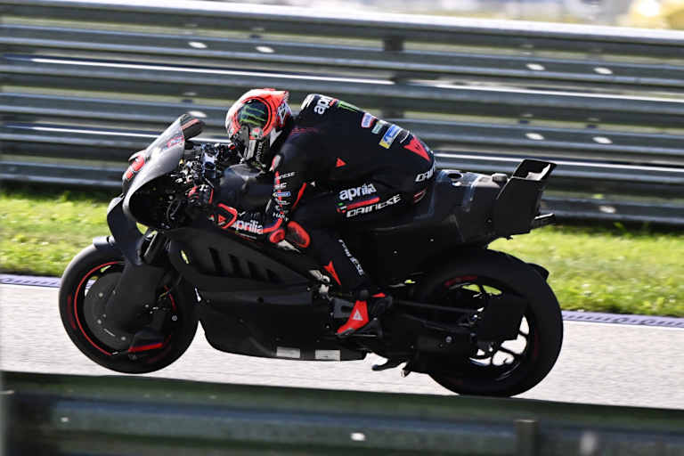 Marco Bezzecchi erprobte die 850er-Aprilia