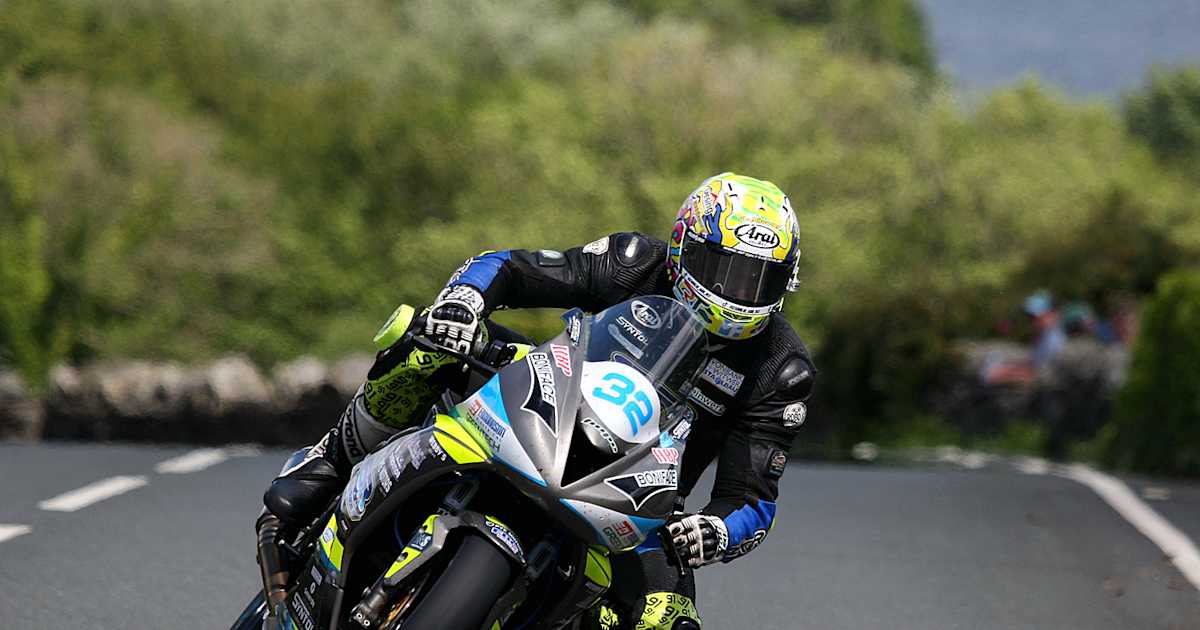 Southern-100-Road-Races-Trummer-trifft-auf-Dunlop-Harrison-und-Hickman