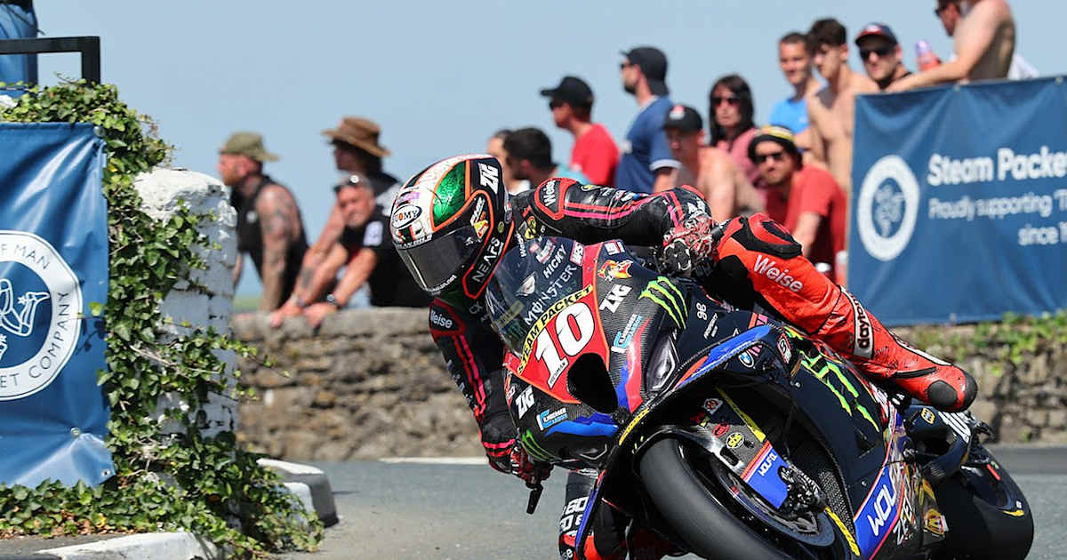 Southern-100-Peter-Hickman-berzeugt-bei-seinem-Deb-t-mit-Top-3-Resultaten