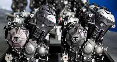 Dreizylinder aus England: Triumph bestückt die Moto2 mit neuem Triebwerk