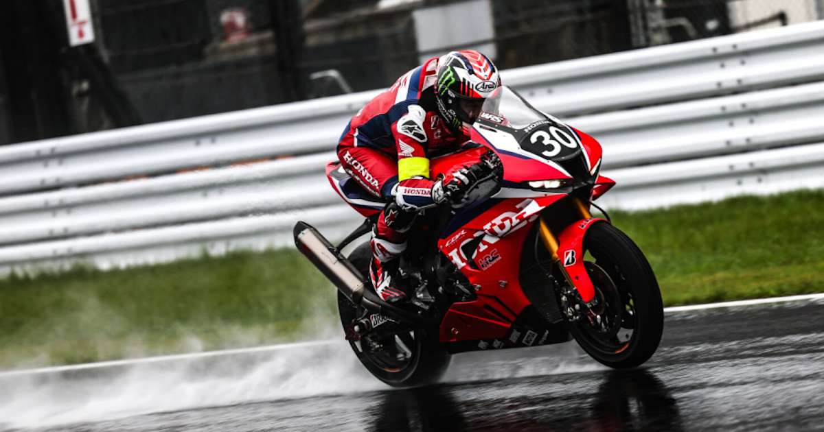 8h-von-Suzuka-3h-Honda-vor-Yamaha-Rea-und-Locatelli-gl-nzen-im-Regen-