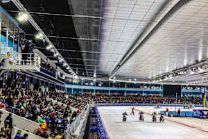In Heerenveen gibt es drei Tage Eisspeedway-Action