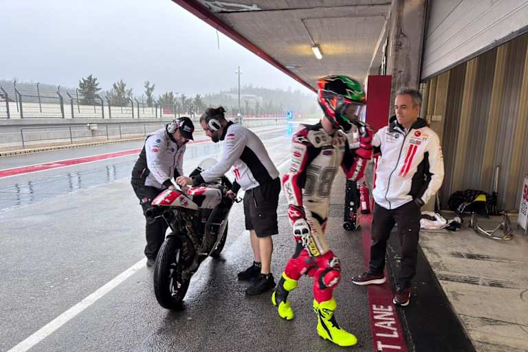 Regen, Regen, Regen... O'Gorman & Co. konnten wieder nicht viel fahren