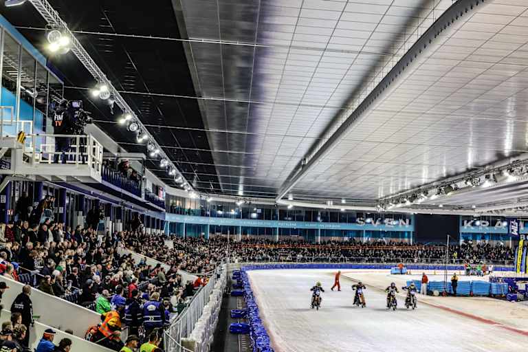 In Heerenveen gibt es drei Tage Eisspeedway-Action