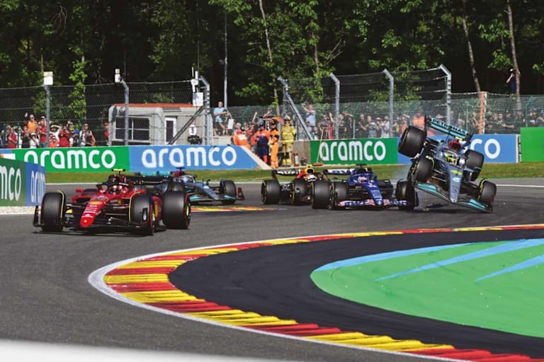 Die Fans finden viele grossformatige Bilder