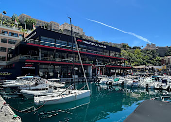 Port Hercules und Paddock Club vorm F1-Rennen in Monaco