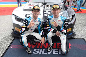 Ignacio Montenegro und Matisse Lismont nach ihrem Sieg in Zandvoort