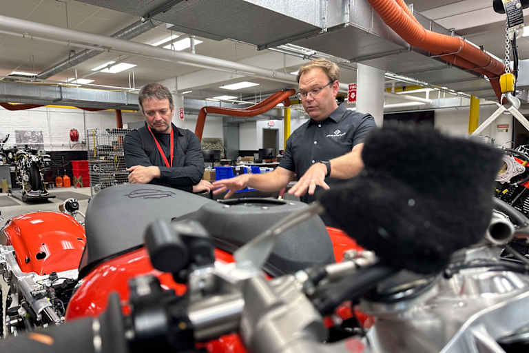 Björn Christensen (rechts) mit SPEEDWEEK.com-Redakteur Stephan Moosbrugger