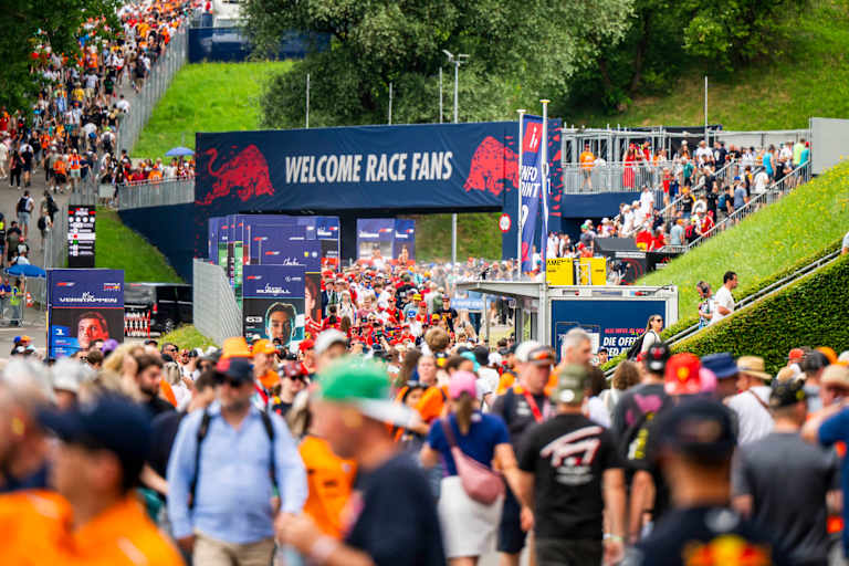 Willkommen, liebe Race Fans, am Red Bull Ring