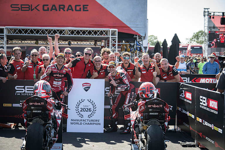 Aruba.it Ducati feiert den Gewinn von Team- und Herstellerwertung