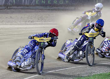 Im Finale: Zmarzlik vor Lambert und Woryna
