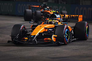 Lando Norris vor Oscar Piastri