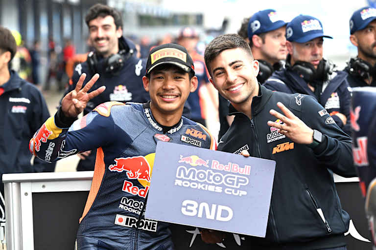 Singhapong kann schnell wieder lachen