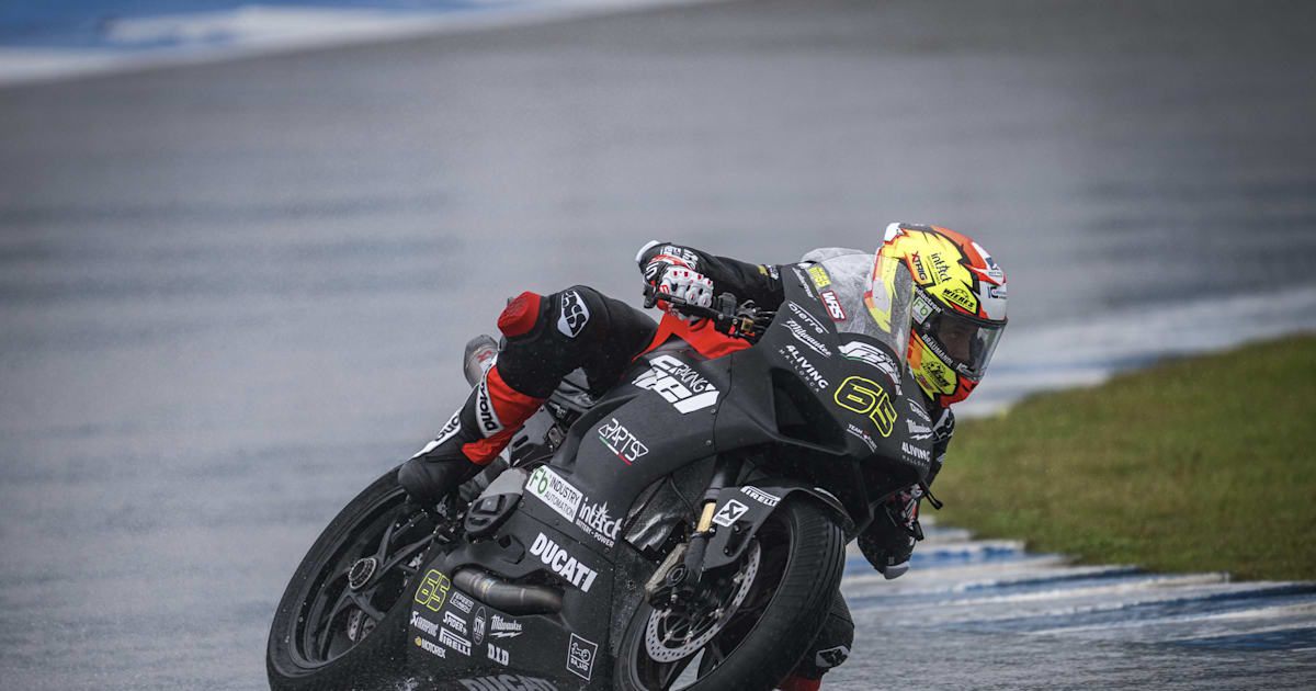 Philipp-ttl-Ducati-trotzte-dem-Regen-Das-Beste-aus-dem-Tag-gemacht-