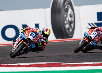 Die ZX-Moto-Piloten Federico Caricasulo und Valentin Debise (v.l.)