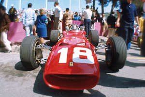 Mit solch einem Ferrari trat Jonathan Williams in Mexiko 1967 an