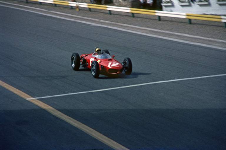 Ricardo Rodríguez mit seinem Ferrari in Belgien 1962