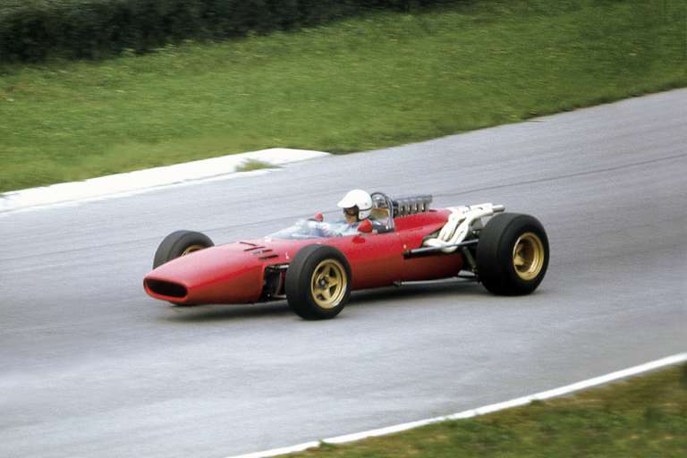 Ludovico Scarfiotti 1966 mit seinem Ferrari in Monza