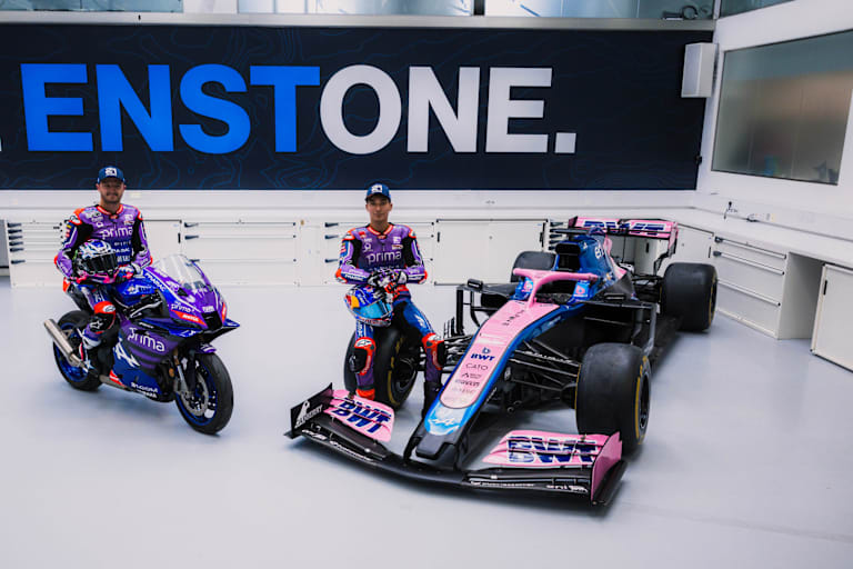 Jack Miller und Toprak Razgatilouglu besuchten das Alpine-Werk in Enstone
