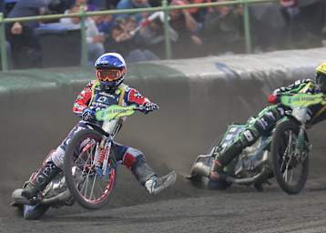 Emil Sayfutdinov (li.) fuhr in Güstrow souverän