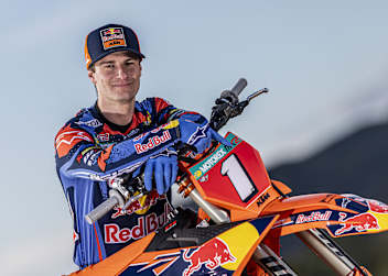 Simon Längenfelder verlängerte seinen Vertrag mit Red Bull KTM