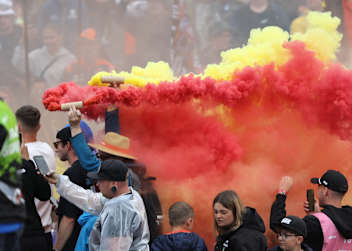 Fans am Hang der Nationen
