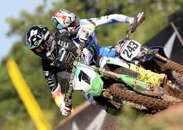 Romain Febvre musste die Angriffe Tim Gajsers abwehren