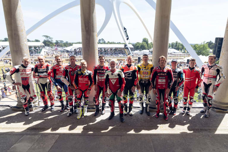 Die Superbike-Asse mit zahlreichen Ducati-Legenden