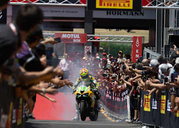 David Salvador feirte seinen Sieg in Misano