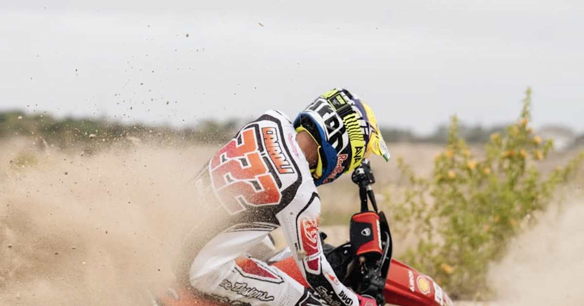 Schon-in-RedBud-Antonio-Cairoli-startet-mit-der-Ducati-Demo450-in-den-USA