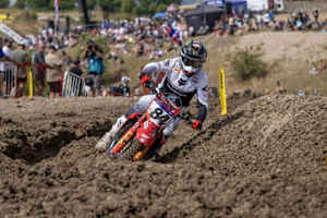 Jeffrey Herlings gewann den ersten Lauf in Foxhills